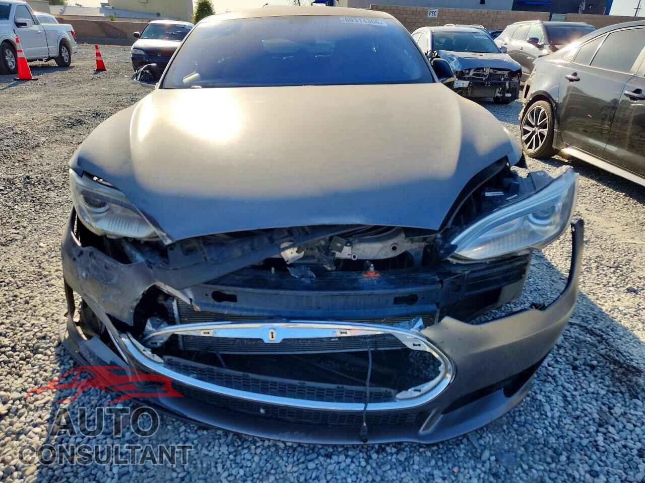TESLA MODEL S 2014 - 5YJSA1S13EFP41186