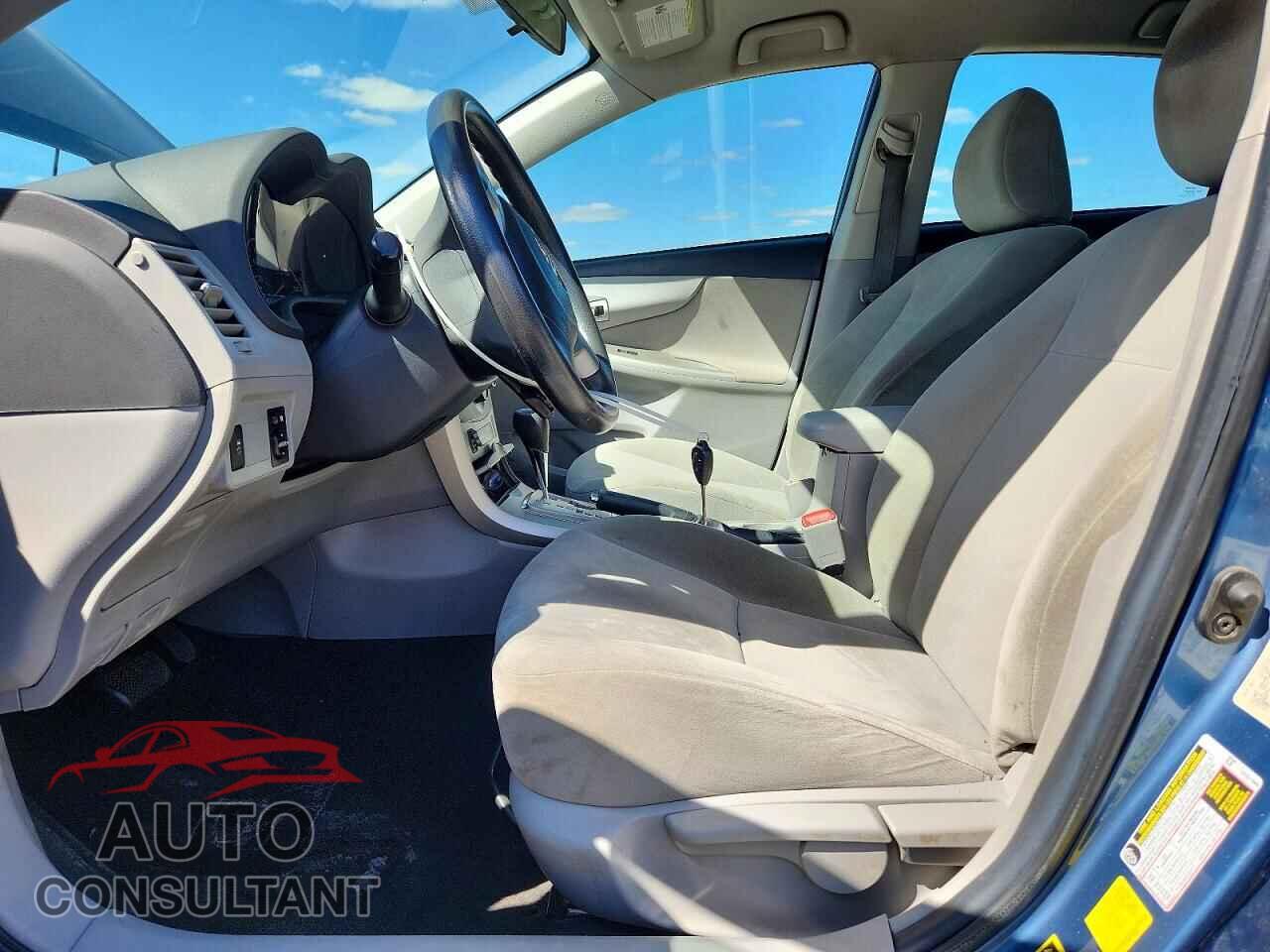 TOYOTA COROLLA 2013 - 5YFBU4EE4DP104687