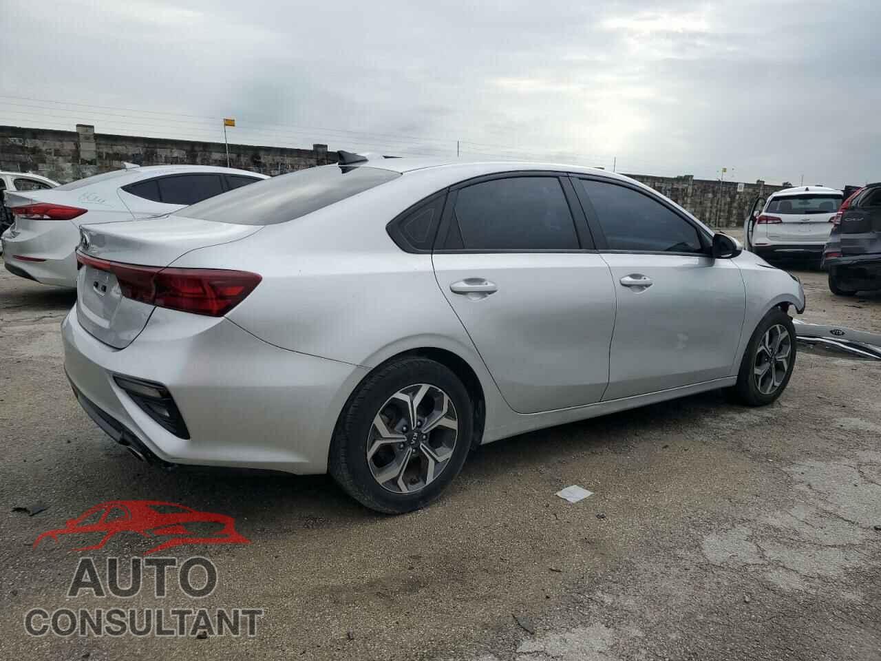 KIA FORTE 2019 - 3KPF24ADXKE108939