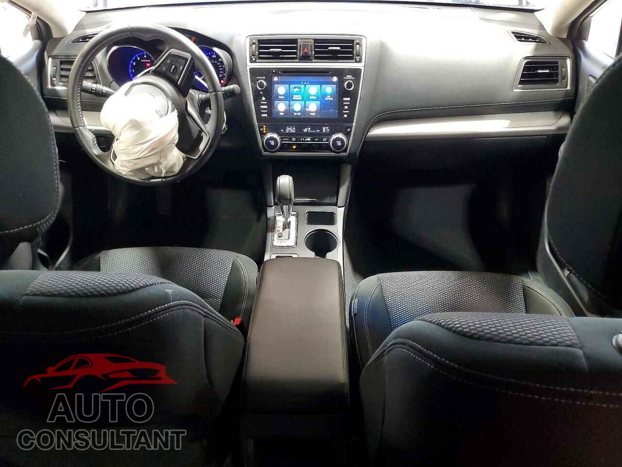 SUBARU OUTBACK 2019 - 4S4BSAFC4K3338007
