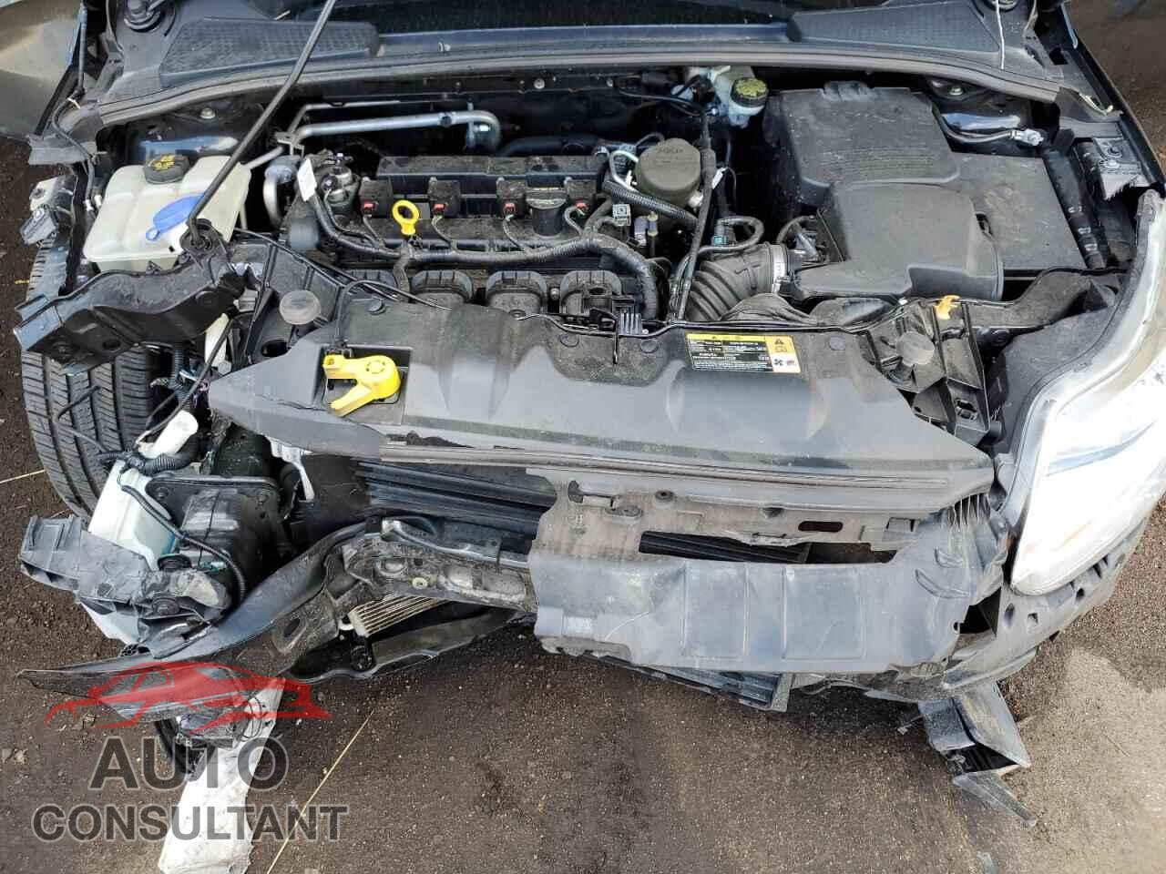 FORD FOCUS 2014 - 1FADP3K2XEL149377