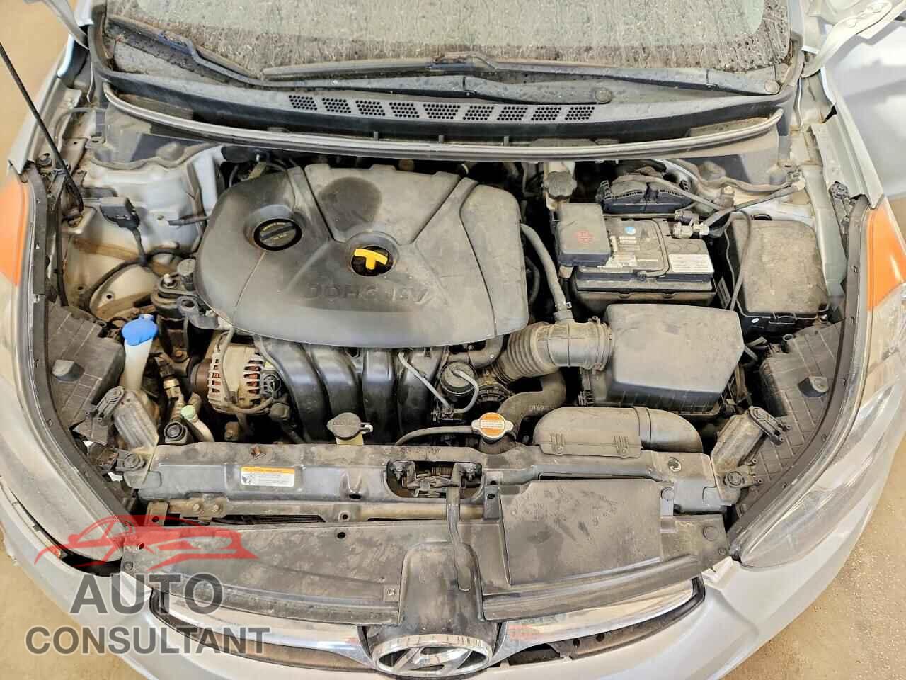 HYUNDAI ELANTRA 2012 - 5NPDH4AE7CH107467
