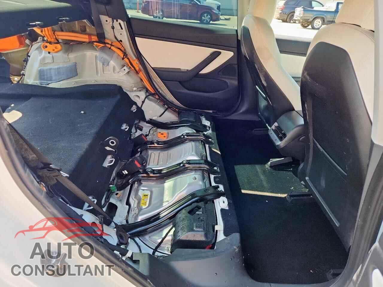 TESLA MODEL 3 2018 - 5YJ3E1EB1JF112307