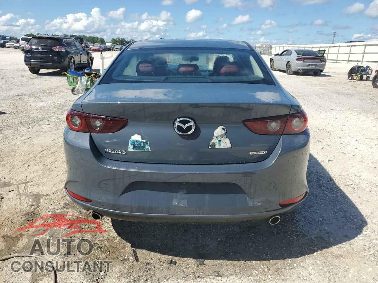 MAZDA 3 2022 - 3MZBPACL3NM314873