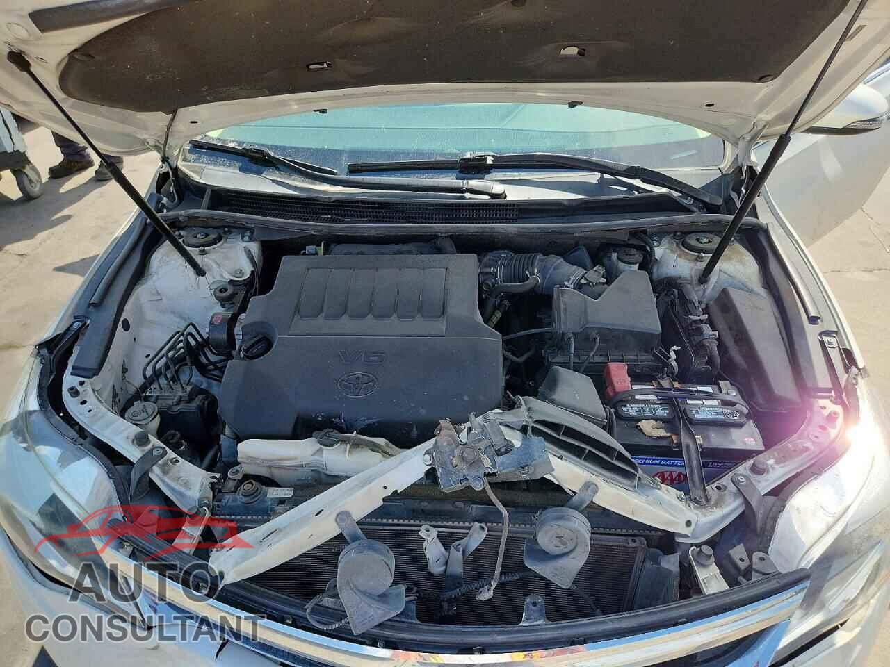 TOYOTA AVALON 2013 - 4T1BK1EB2DU030100