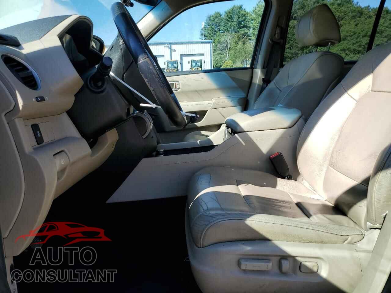 HONDA PILOT 2012 - 5FNYF4H53CB071160