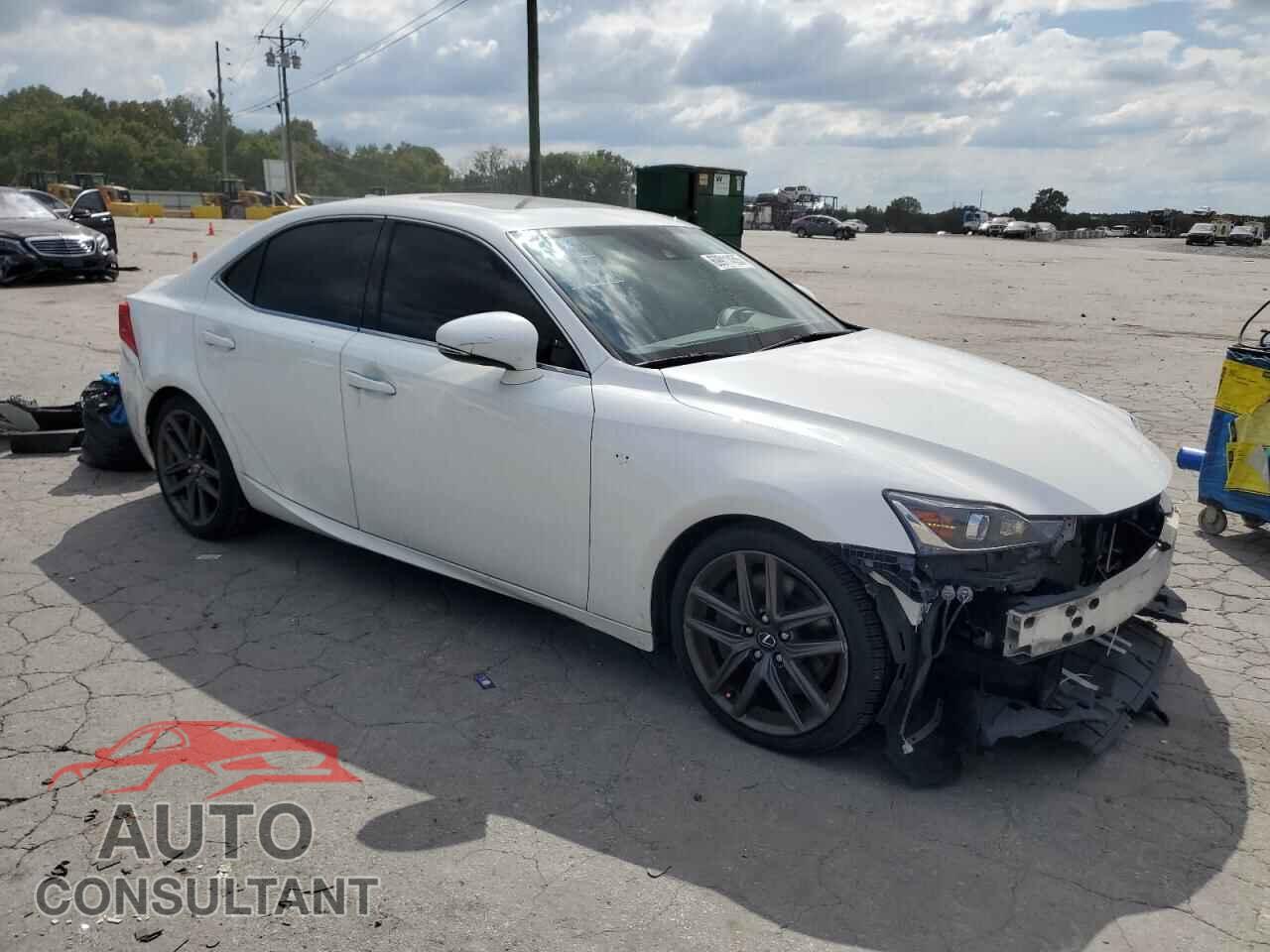 LEXUS IS 2018 - JTHC81D26J5031165