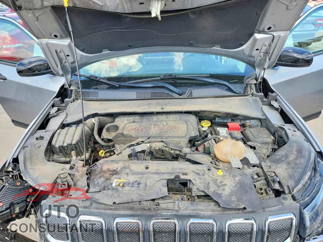 JEEP COMPASS 2022 - 3C4NJDAB9NT214053