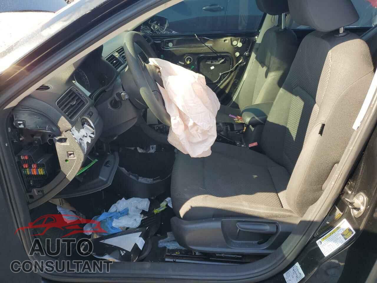 VOLKSWAGEN PASSAT 2013 - 1VWAH7A36DC094417