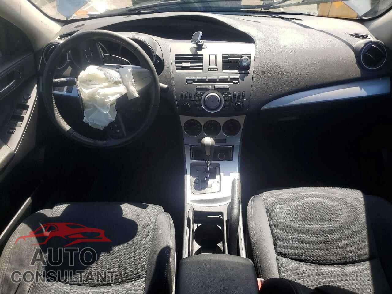 MAZDA MAZDA3 2010 - JM1BL1S69A1349077