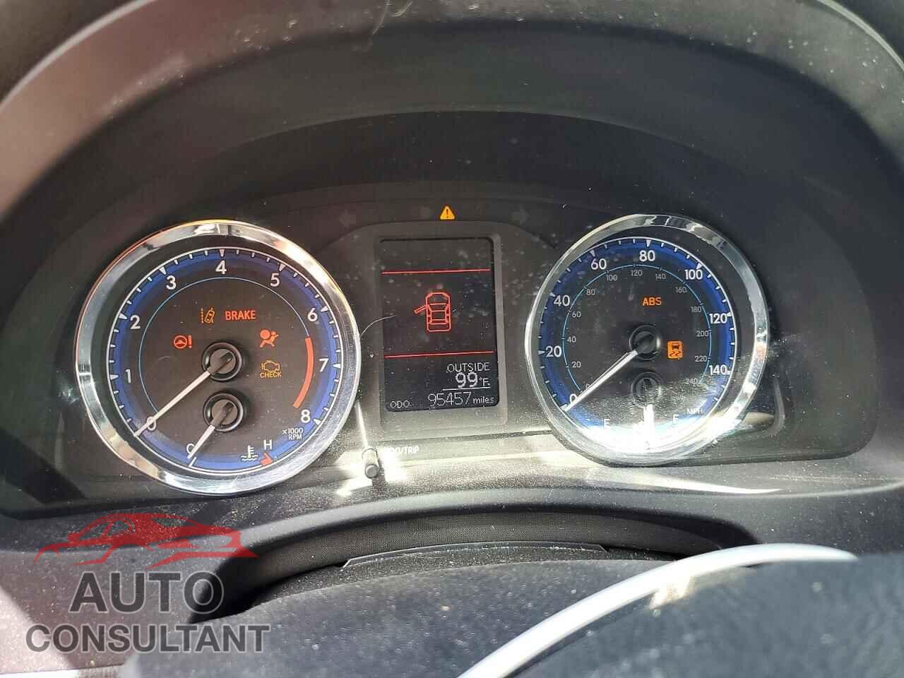 TOYOTA COROLLA 2017 - 5YFBURHE4HP657032