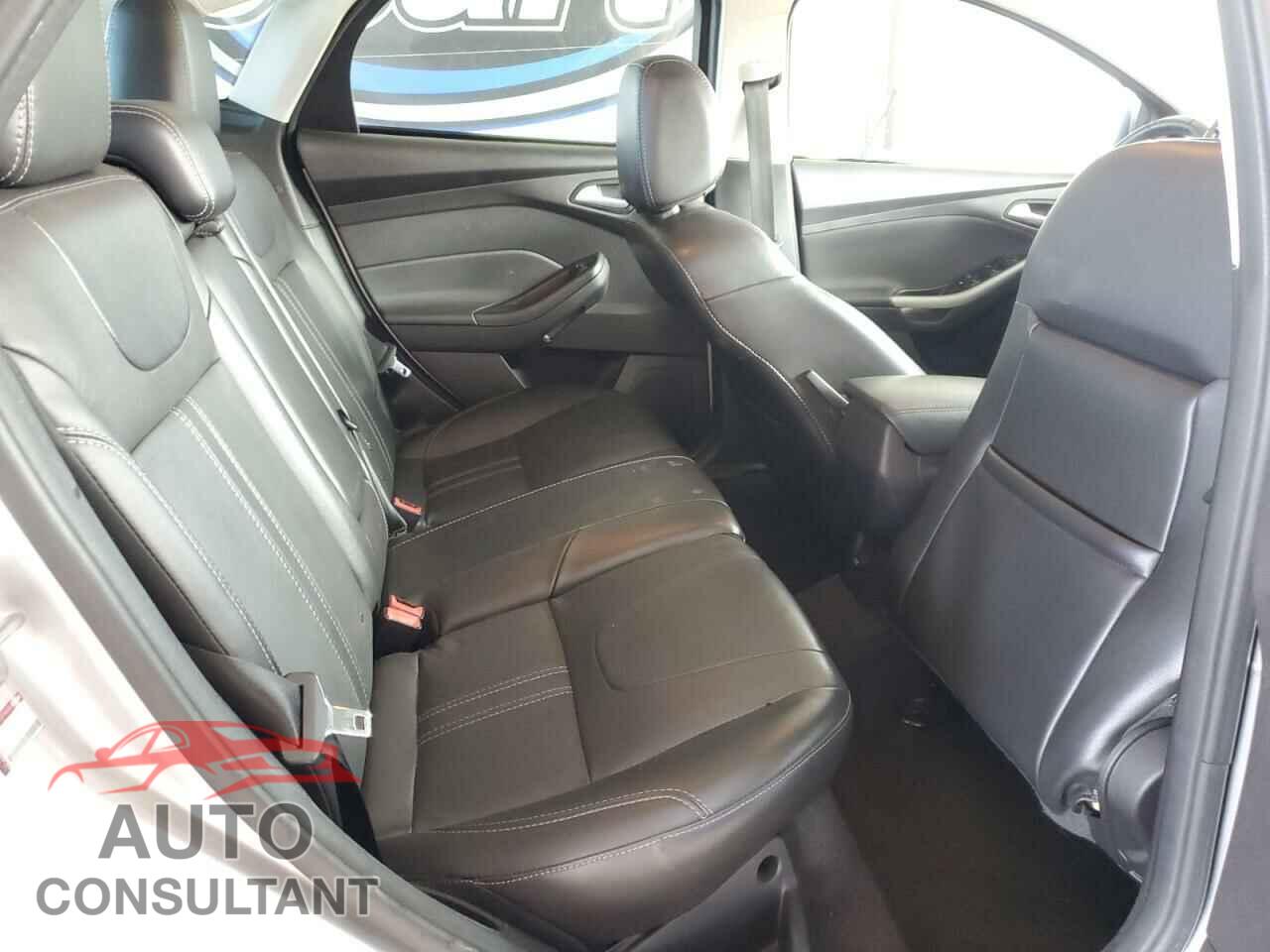 FORD FOCUS 2014 - 1FADP3F29EL170053