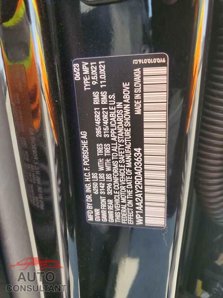 PORSCHE CAYENNE 2024 - WP1AA2AY2RDA03634