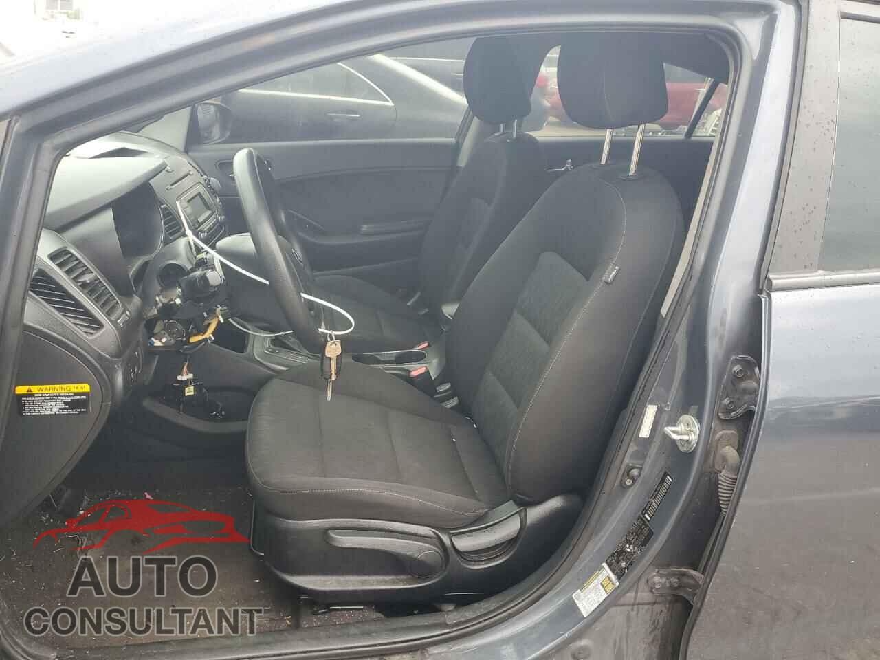 KIA FORTE 2016 - KNAFK4A69G5567302