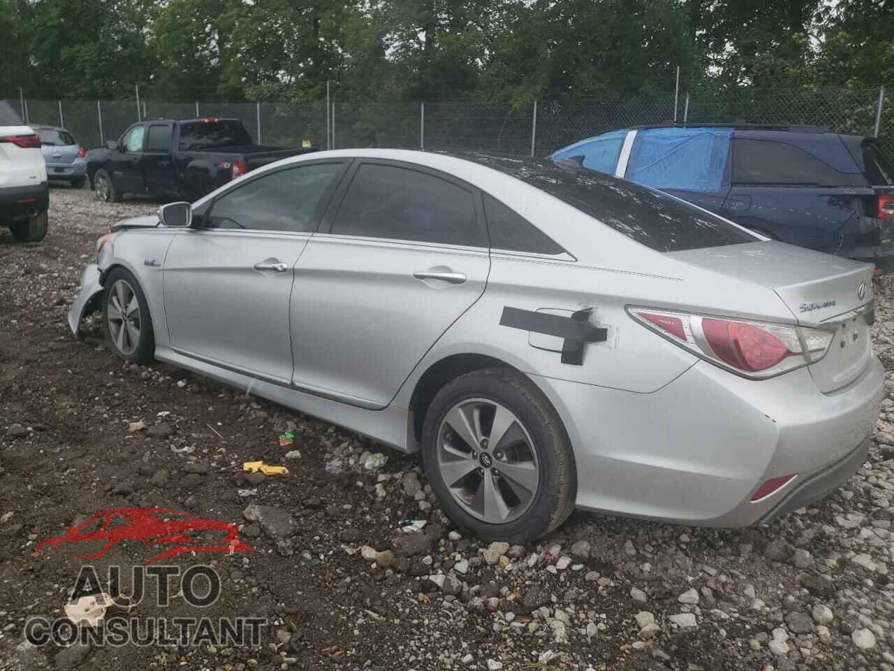 HYUNDAI SONATA 2012 - KMHEC4A43CA047426