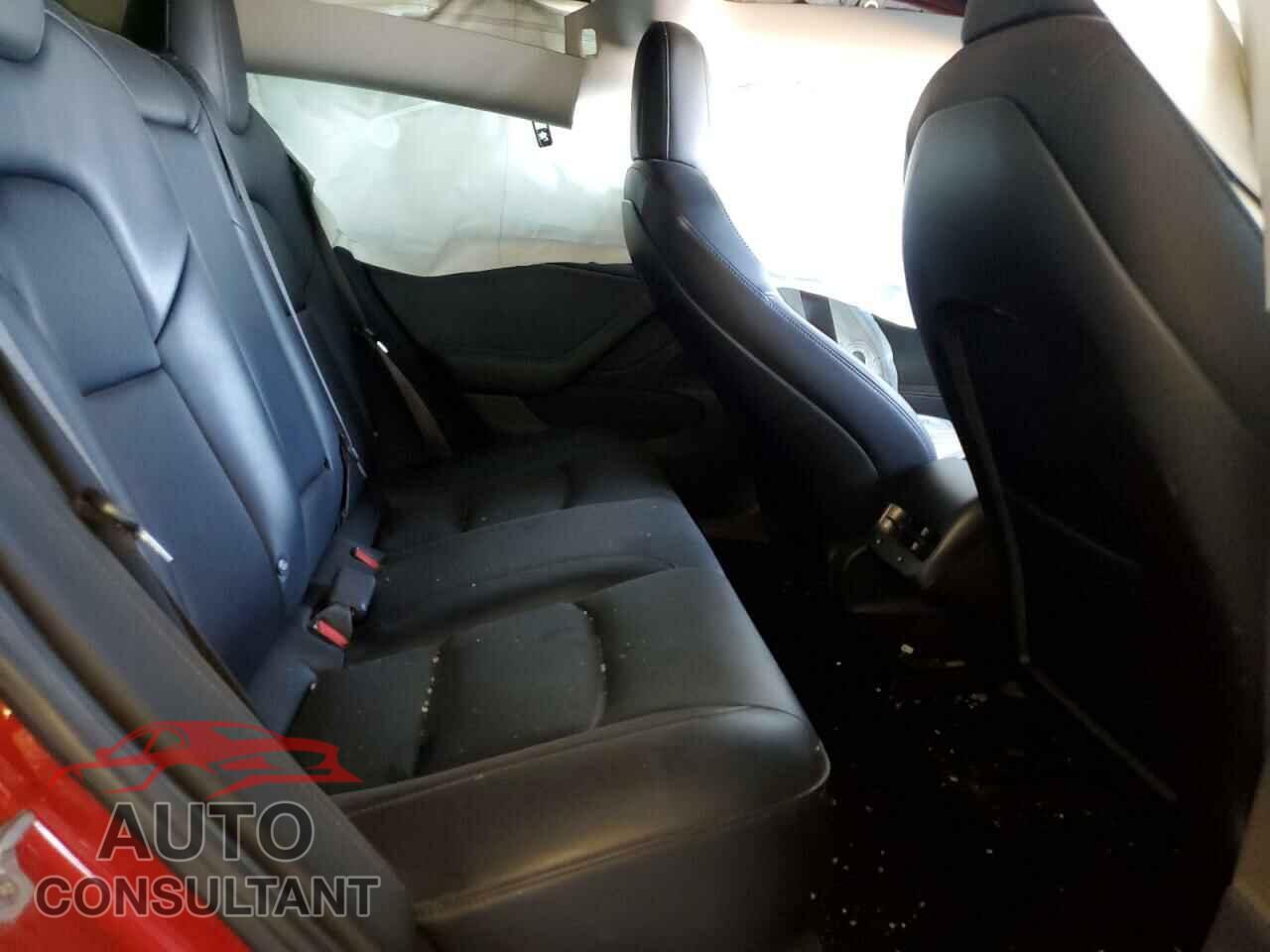 TESLA MODEL 3 2018 - 5YJ3E1EA1JF058028