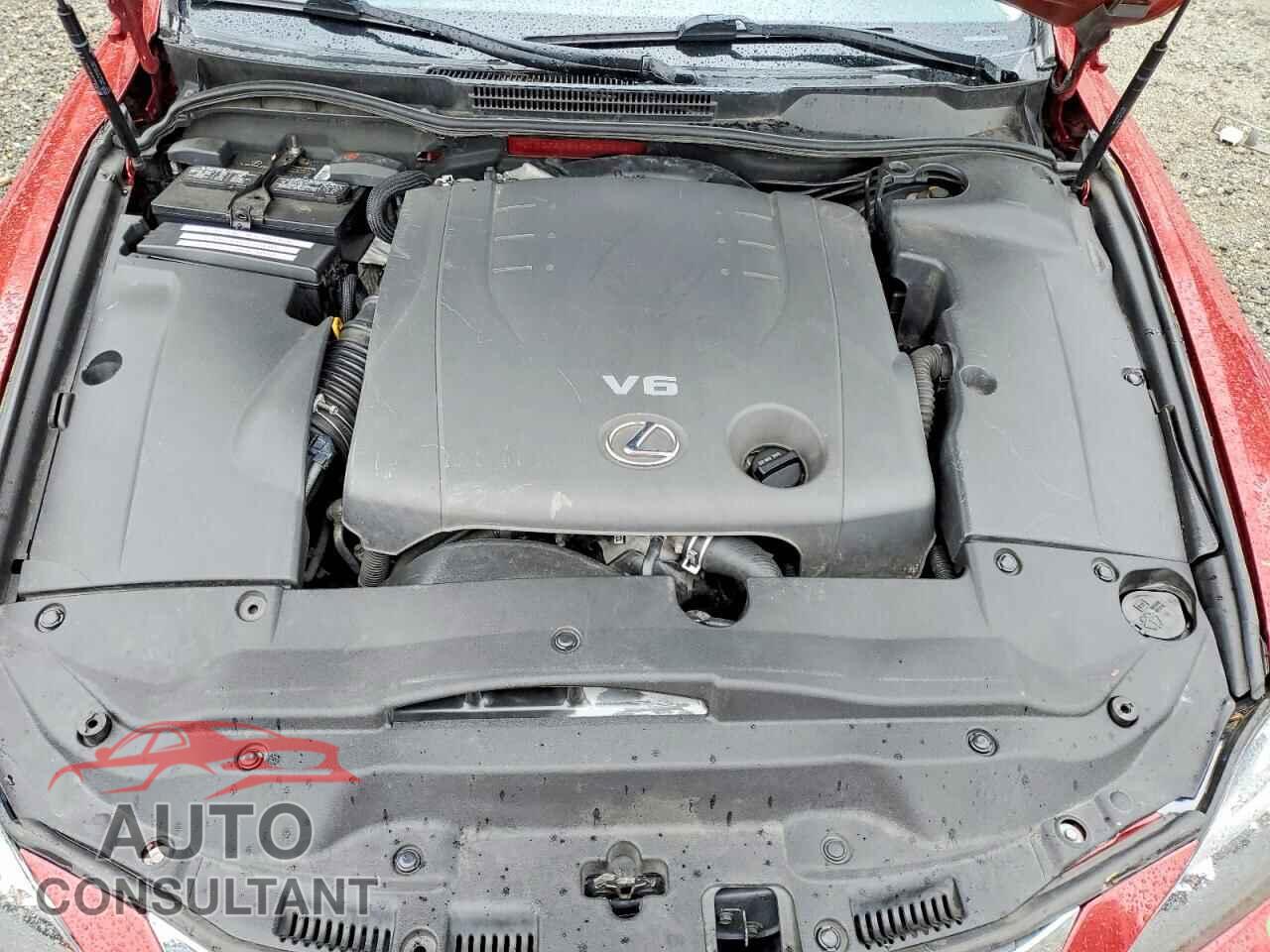 LEXUS IS 2011 - JTHCF5C21B5050545