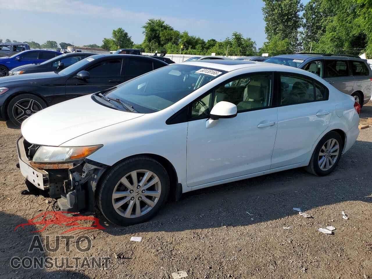 HONDA CIVIC 2012 - 2HGFB2F52CH001333