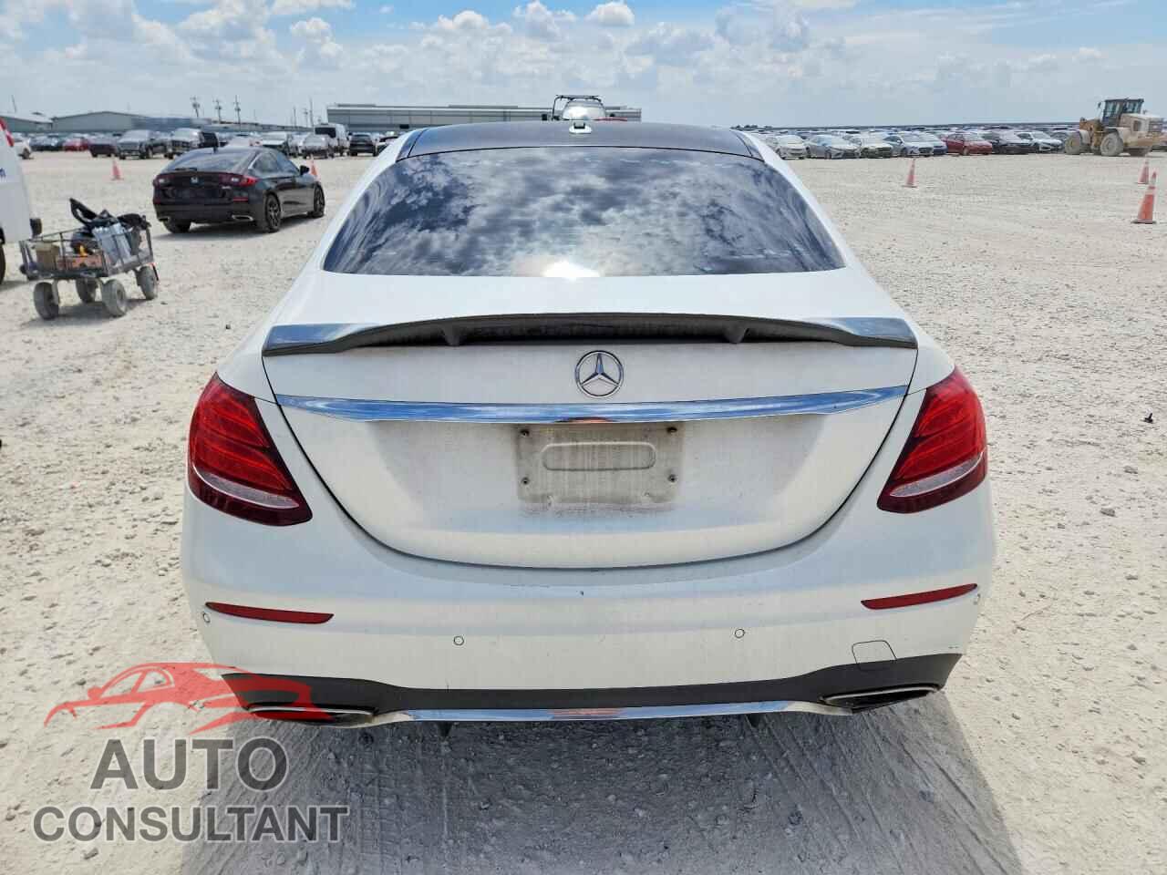 MERCEDES-BENZ E-CLASS 2017 - WDDZF4JB3HA171558