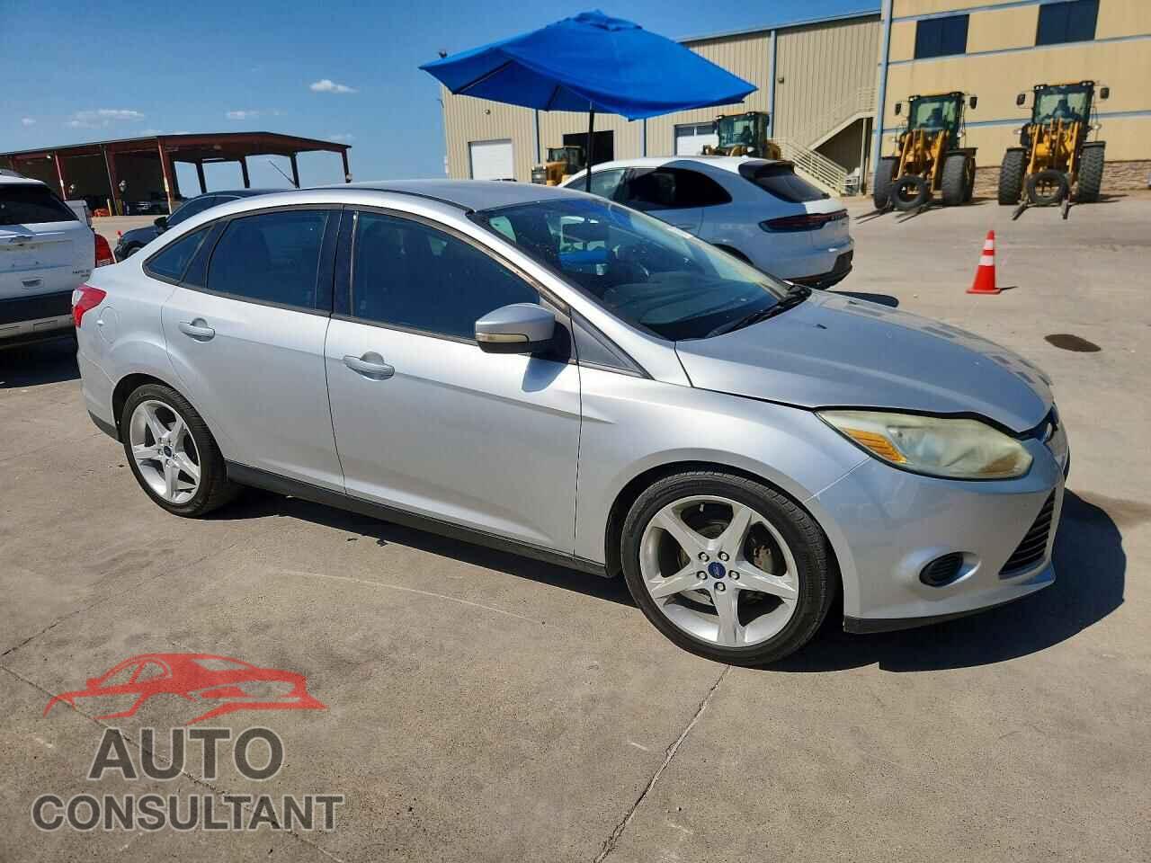 FORD FOCUS 2013 - 1FADP3F27DL115616