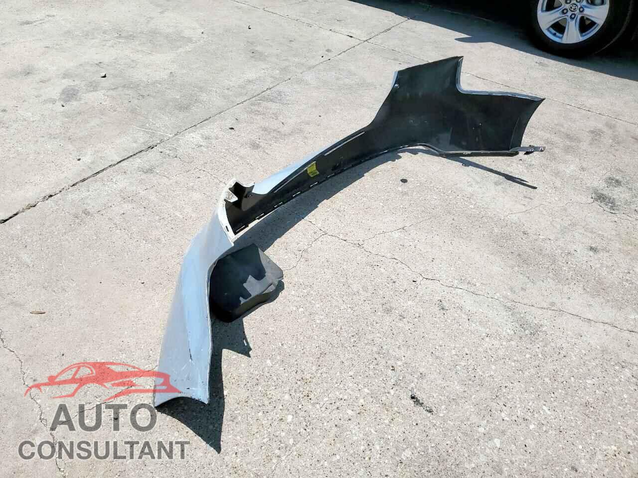 FORD FOCUS 2017 - 1FADP3E23HL244637