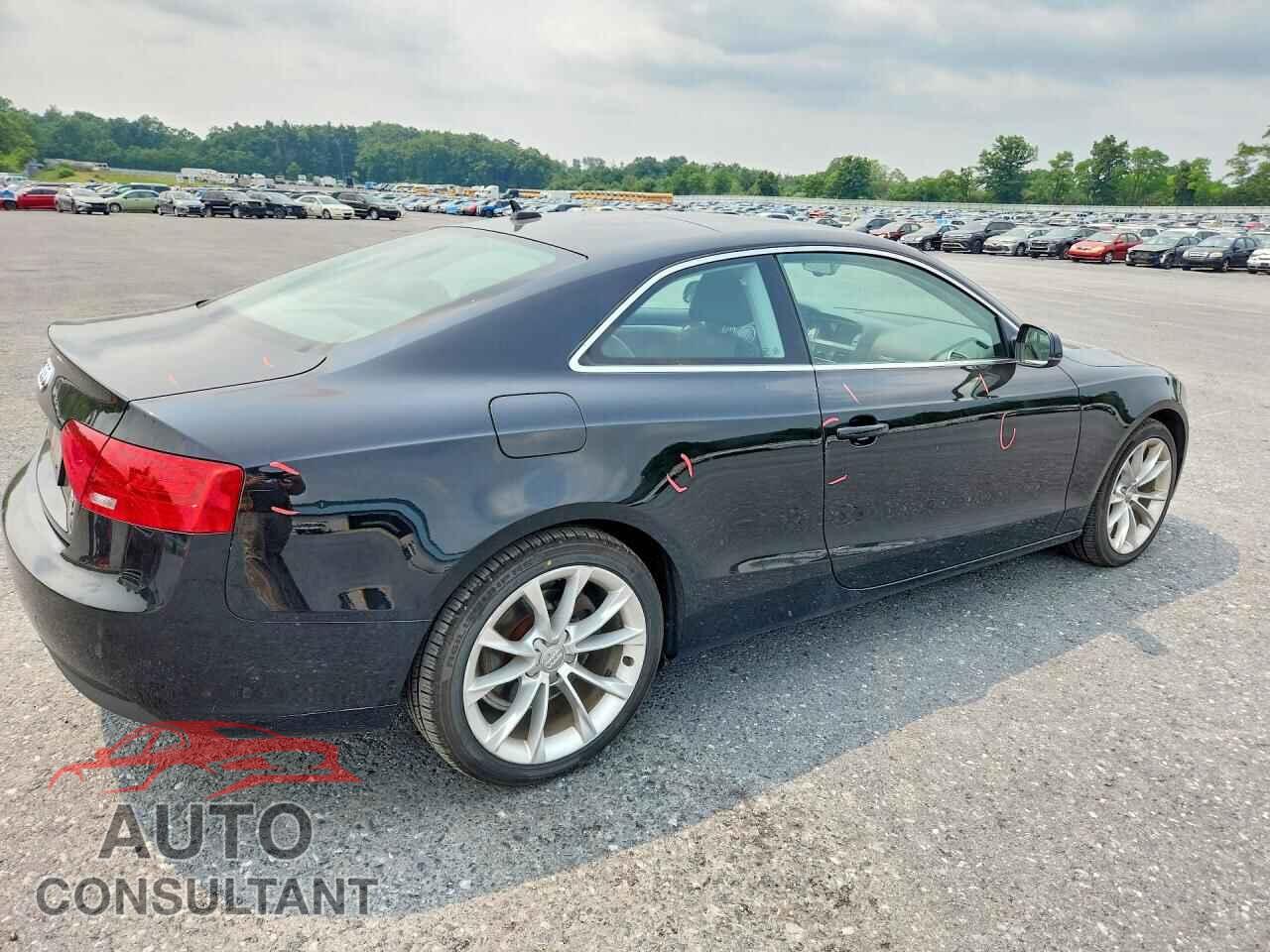 AUDI A5 2013 - WAULFAFR5DA070324