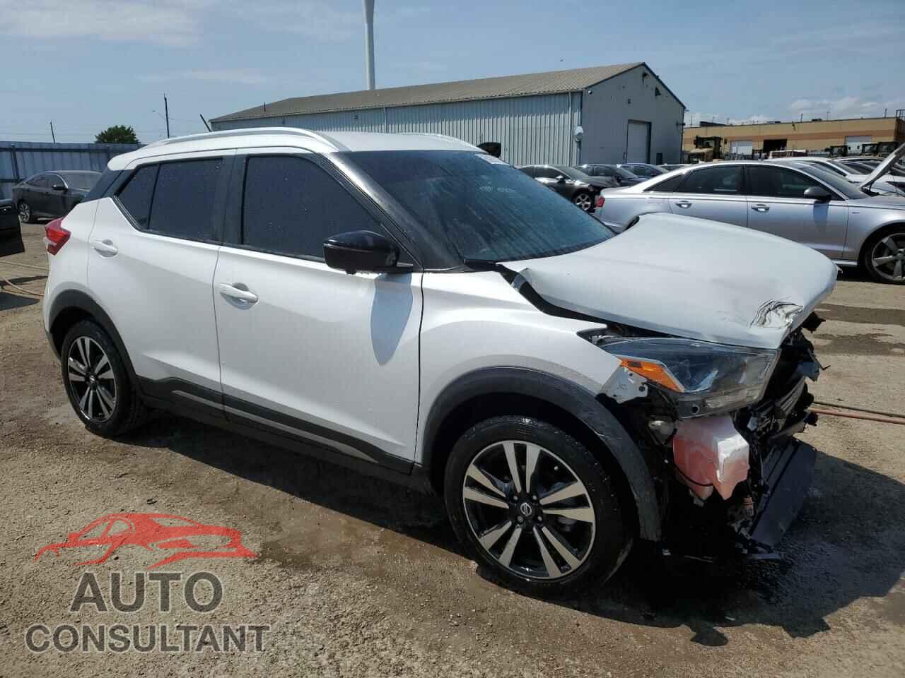 NISSAN KICKS 2019 - 3N1CP5CU3KL536504