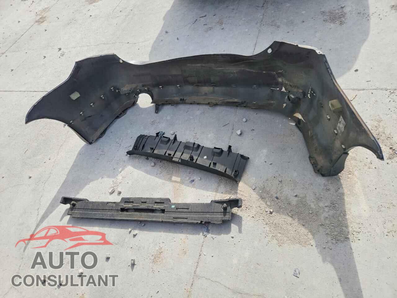 TOYOTA COROLLA 2011 - 2T1BU4EE2BC574763