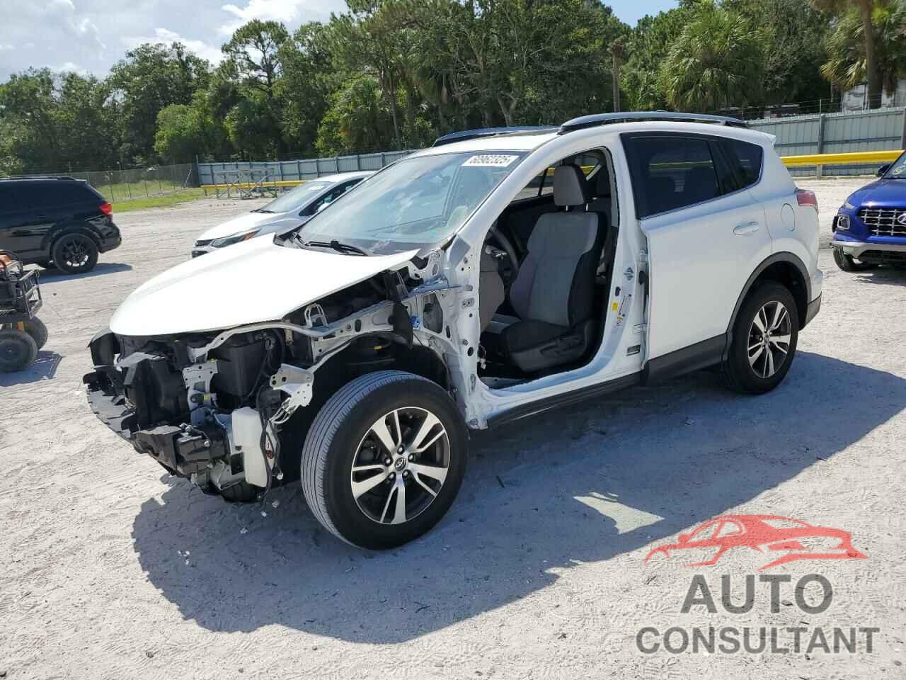 TOYOTA RAV4 2018 - JTMWFREV2JD132639
