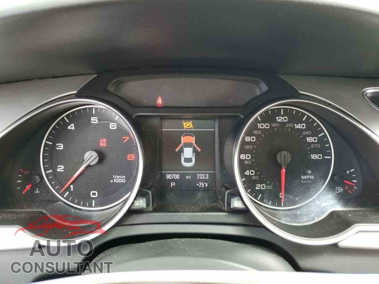 AUDI A5 2011 - WAULFAFRXBA026218