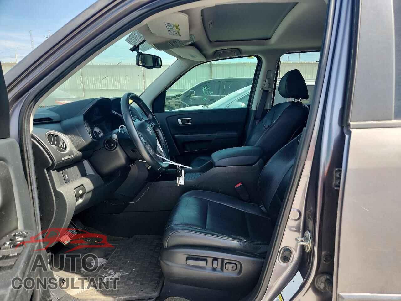 HONDA PILOT 2014 - 5FNYF3H57EB008947