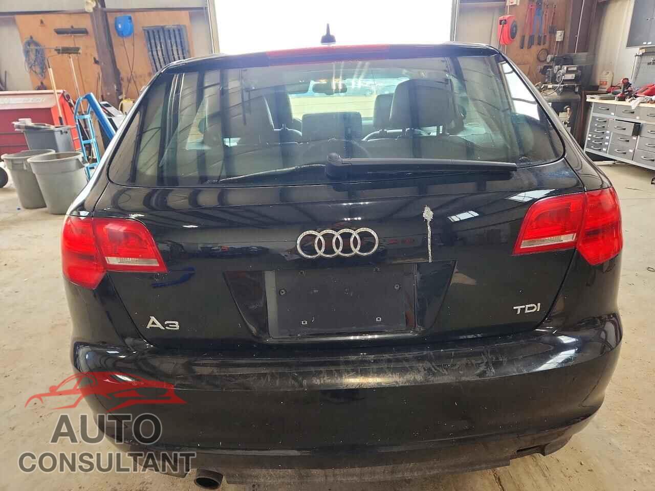 AUDI A3 2013 - WAUAJCFM7DA010177