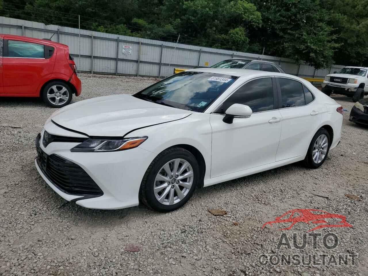 TOYOTA CAMRY 2018 - JTNB11HK2J3046782