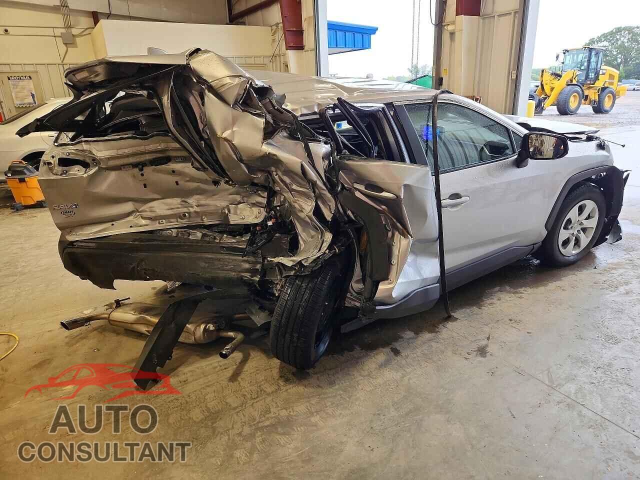 TOYOTA RAV4 2024 - 2T3F1RFVXRC476698