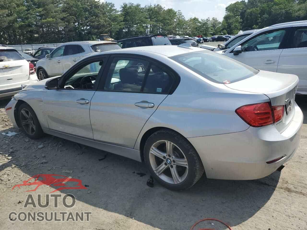 BMW 3 SERIES 2013 - WBA3B5G56DNS00182