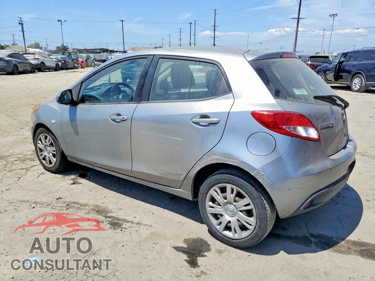 MAZDA 2 2013 - JM1DE1KY2D0166375