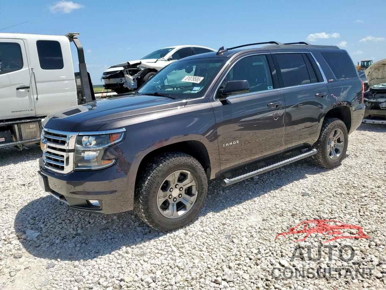 CHEVROLET TAHOE 2018 - 1GNSKBKC8JR352513