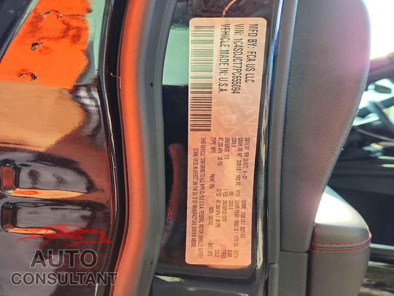 DODGE DURANGO 2023 - 1C4SDJCT7PC655094
