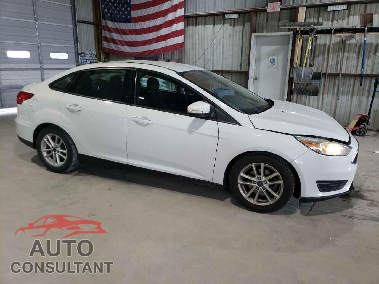 FORD FOCUS 2015 - 1FADP3F22FL250067