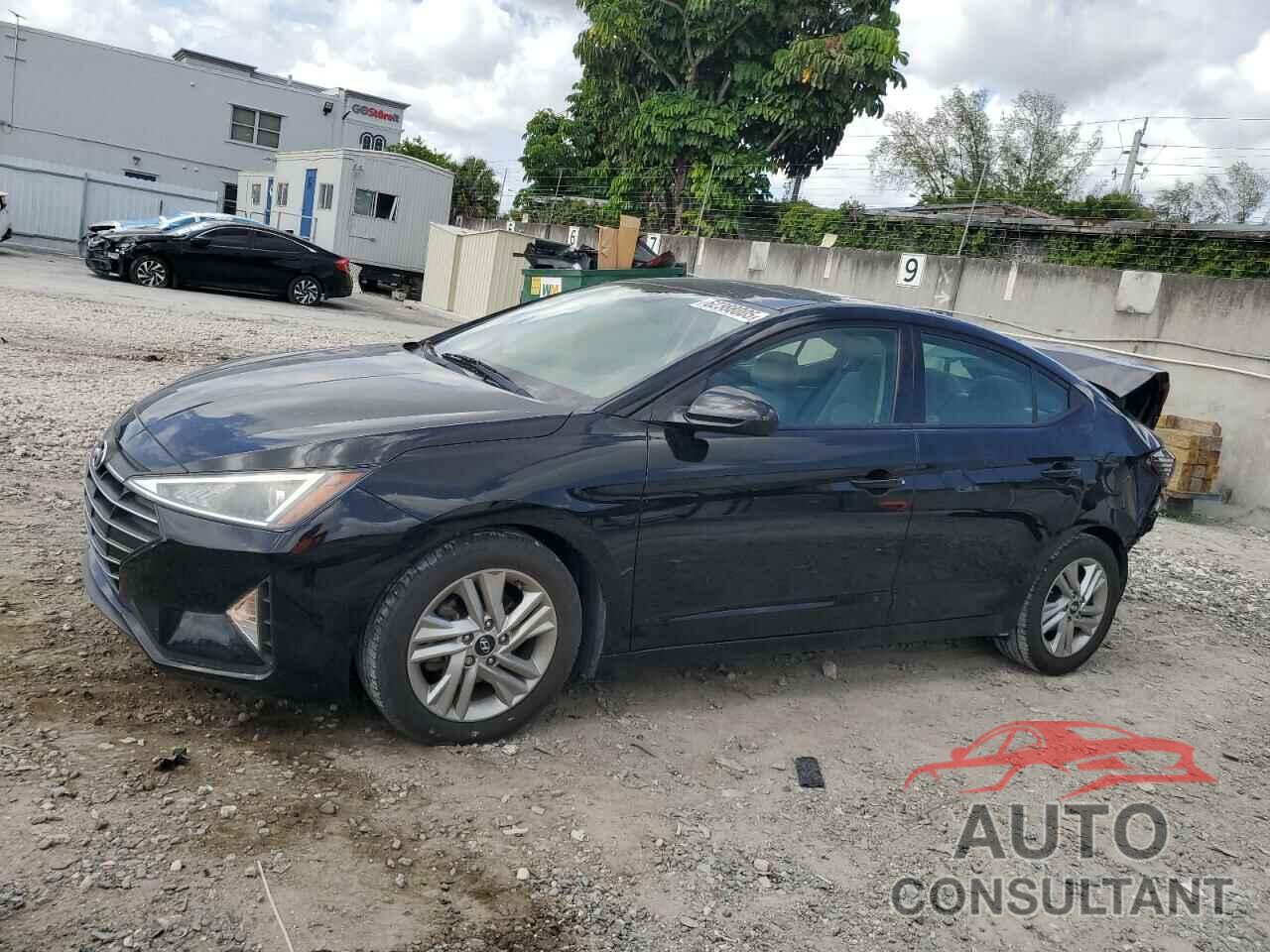 HYUNDAI ELANTRA 2020 - 5NPD84LF4LH568129