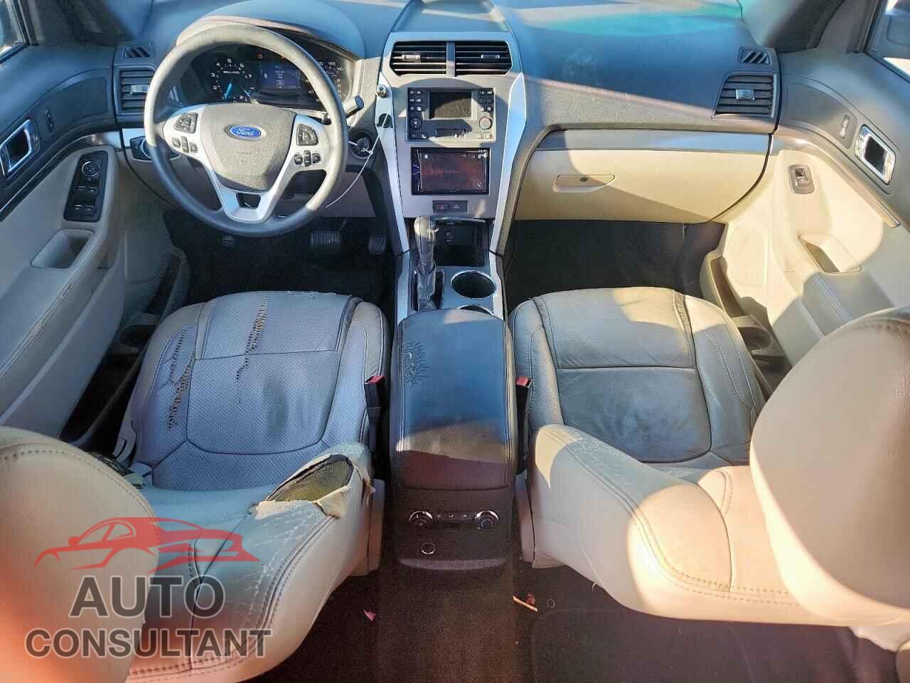 FORD EXPLORER 2011 - 1FMHK8B85BGA03173