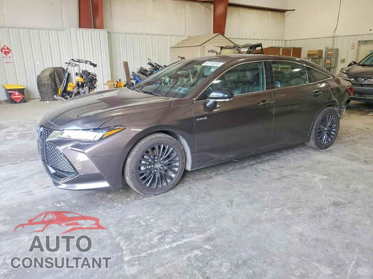 TOYOTA AVALON 2020 - 4T1E21FB7LU015375