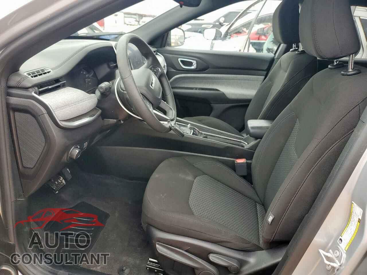 JEEP COMPASS 2025 - 3C4NJDAN6ST541452