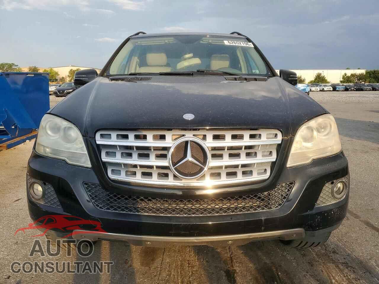 MERCEDES-BENZ M-CLASS 2011 - 4JGBB5GB4BA714228