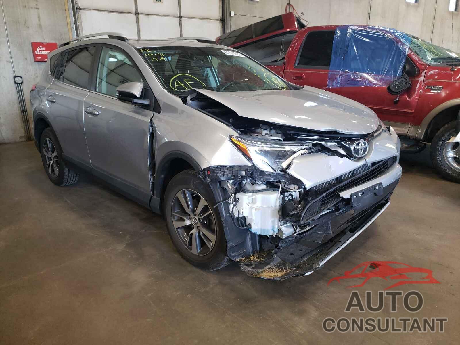 TOYOTA RAV4 2016 - 2T3RFREV9GW497800