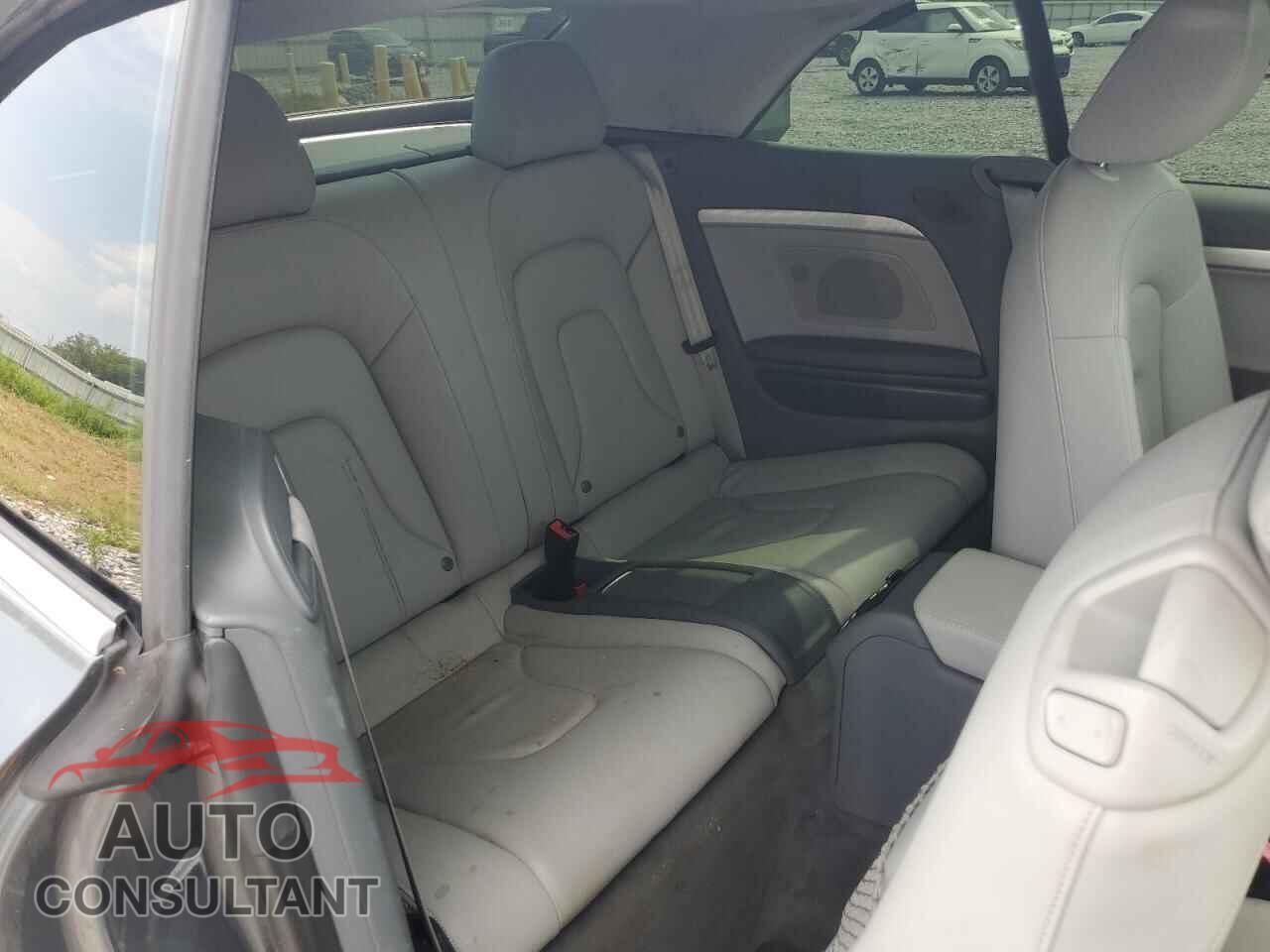 AUDI A5 2014 - WAUCFAFH3EN014383