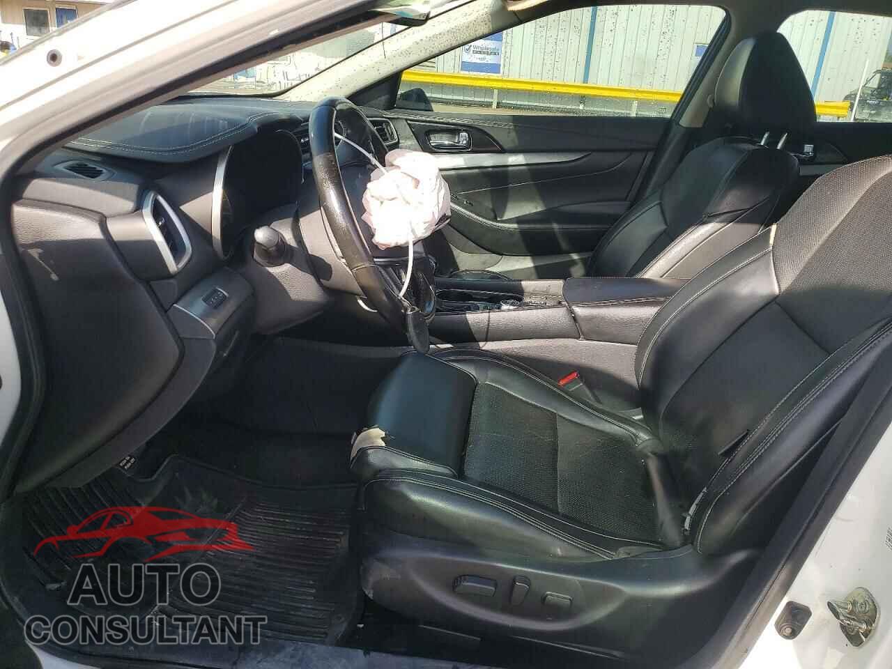 NISSAN MAXIMA 2017 - 1N4AA6AP1HC412962