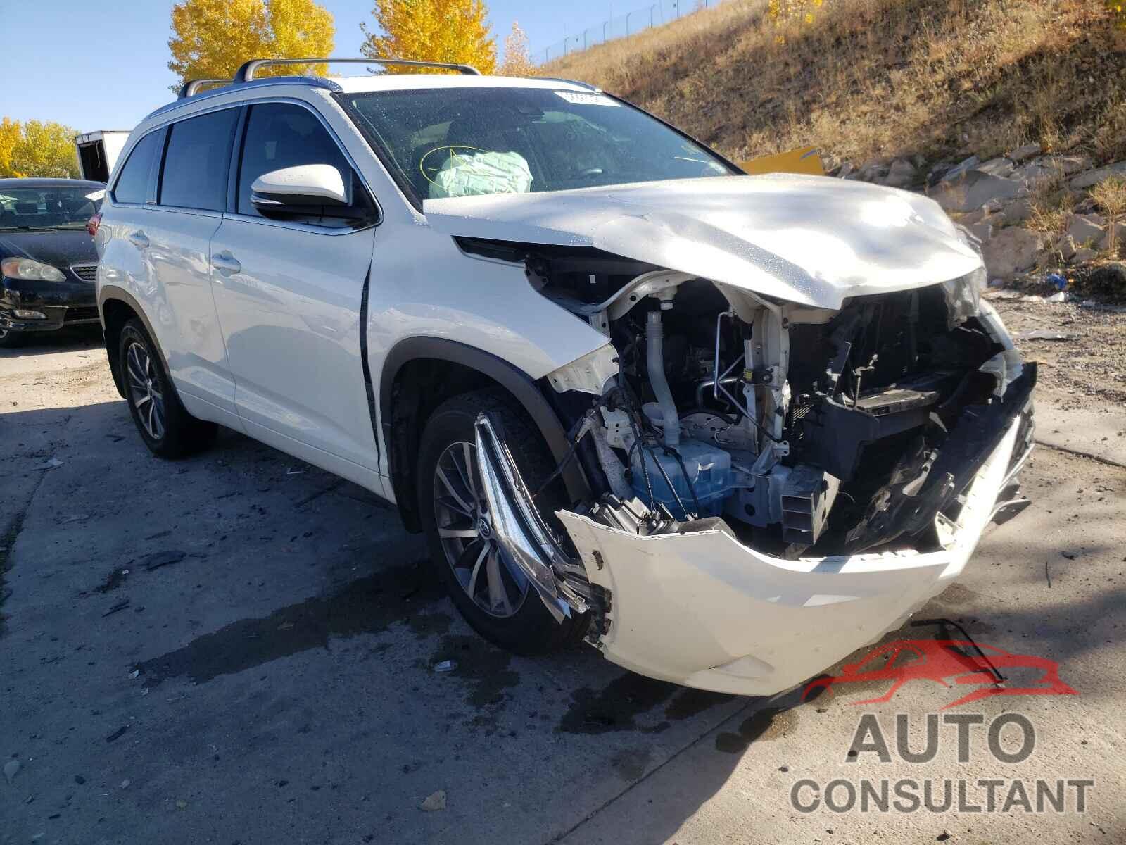 TOYOTA HIGHLANDER 2017 - 5TDJZRFH2HS520348