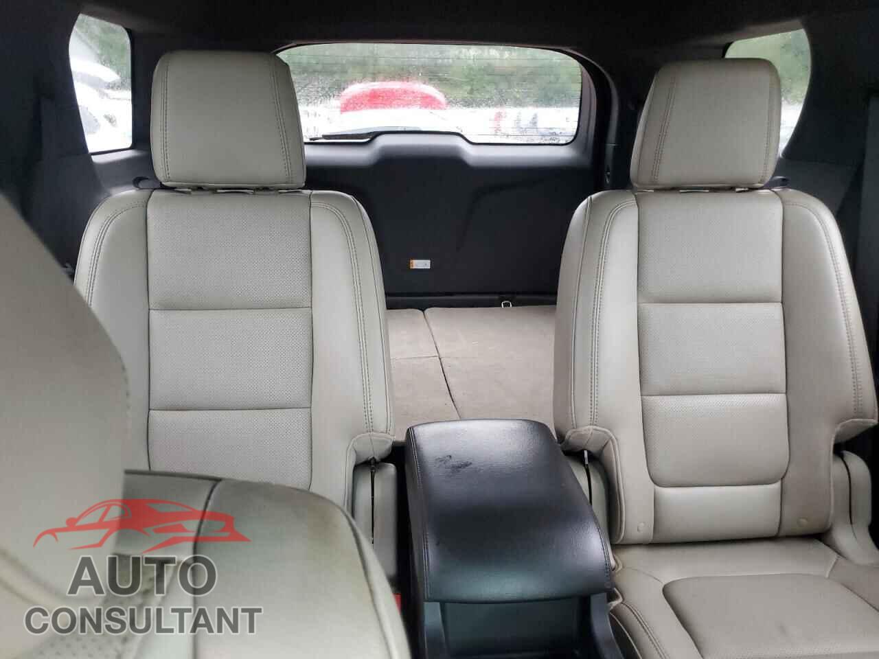 FORD EXPLORER 2011 - 1FMHK7F84BGA48660