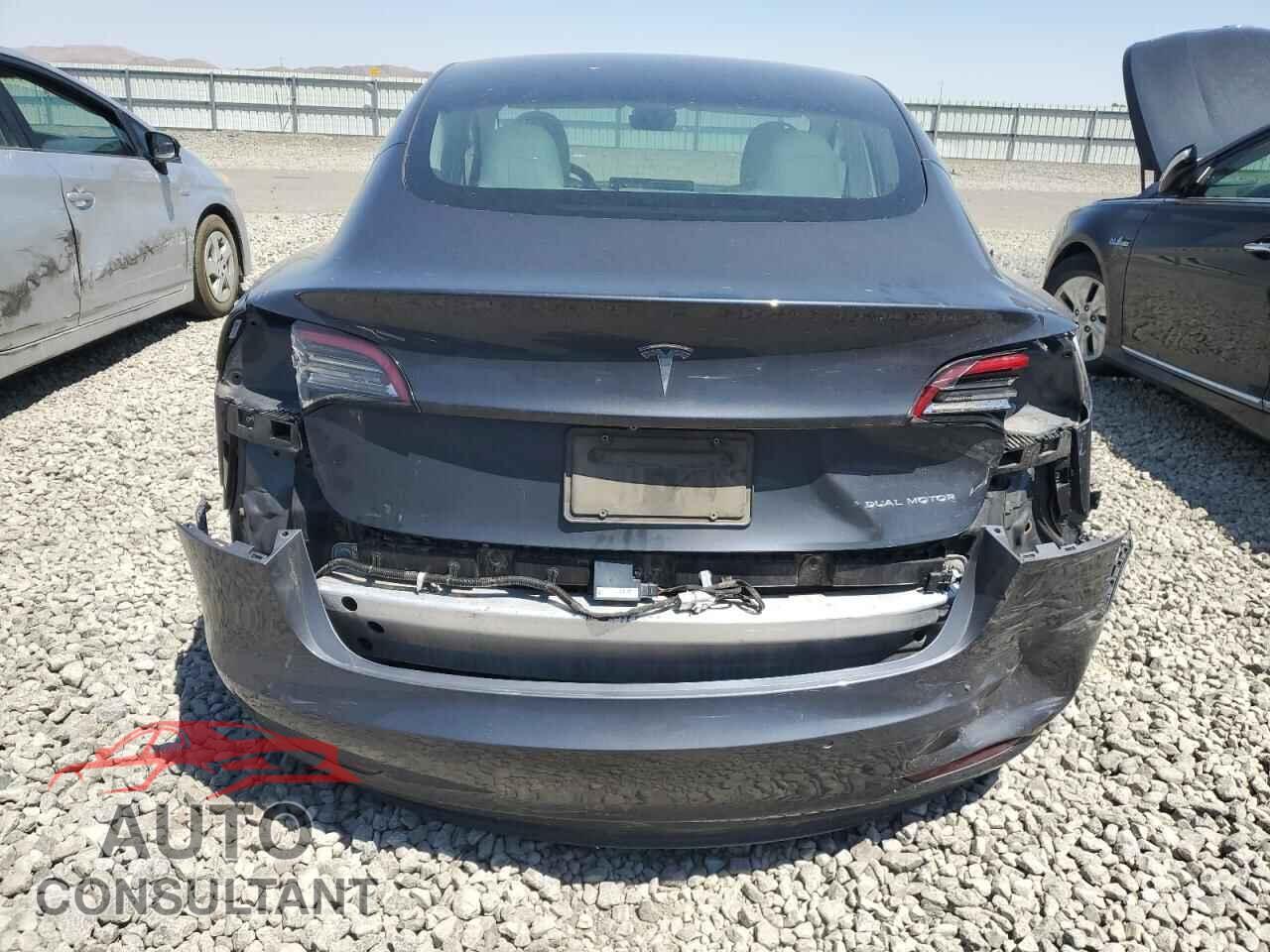 TESLA MODEL 3 2019 - 5YJ3E1EB7KF421488